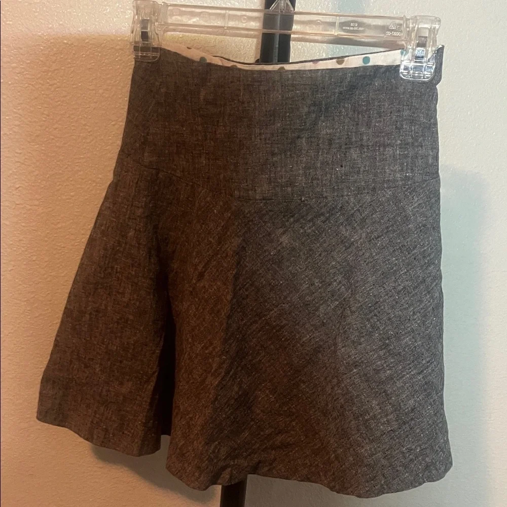 Necessary Objects Gray Linen Blend Skirt with Polka Dot Lining